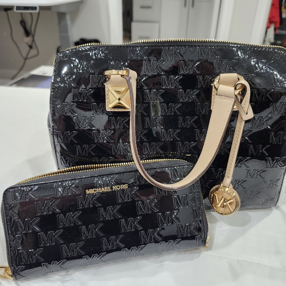 Michael Kors Black and Gold Embossed Shoulder Bag Set